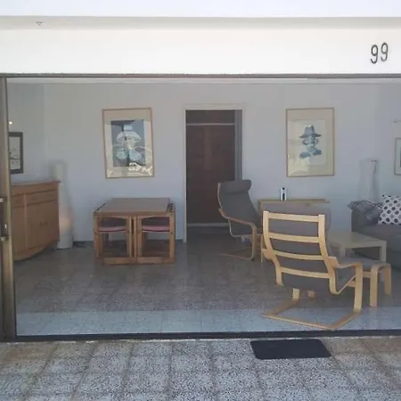 Sleeps 4 Wifi * Famara