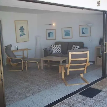 Sleeps 4 Wifi Famara