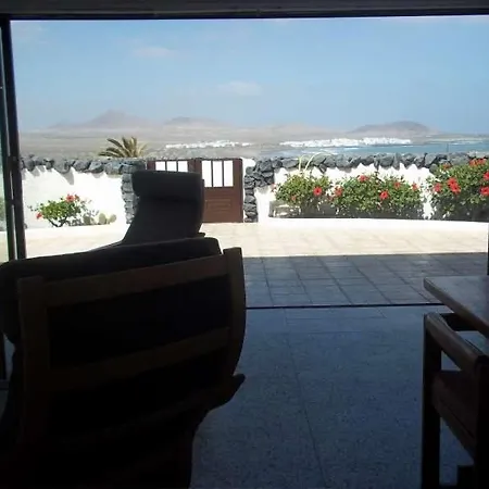 Sleeps 4 Wifi Ferienhaus *